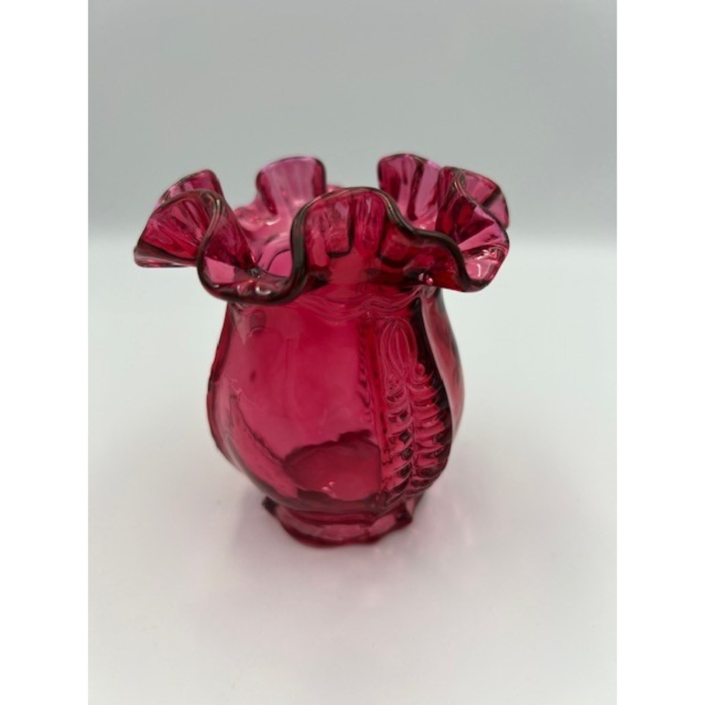 Fenton Cranberry Glass Ruffled Feather Bud Vase Pink Art Glass 4.5in
